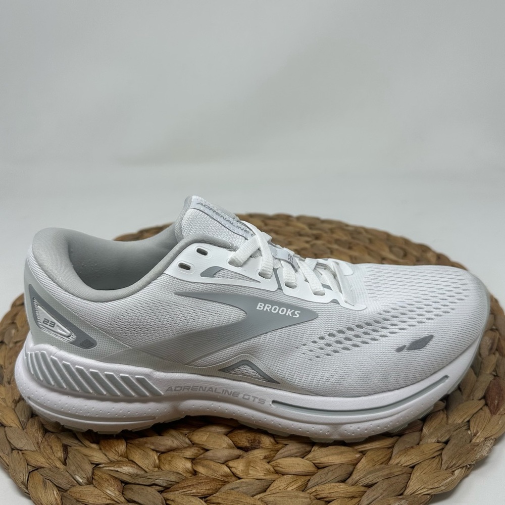 Brooks White Athletic Shoes